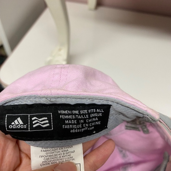Adidas pink cap - Picture 2 of 2